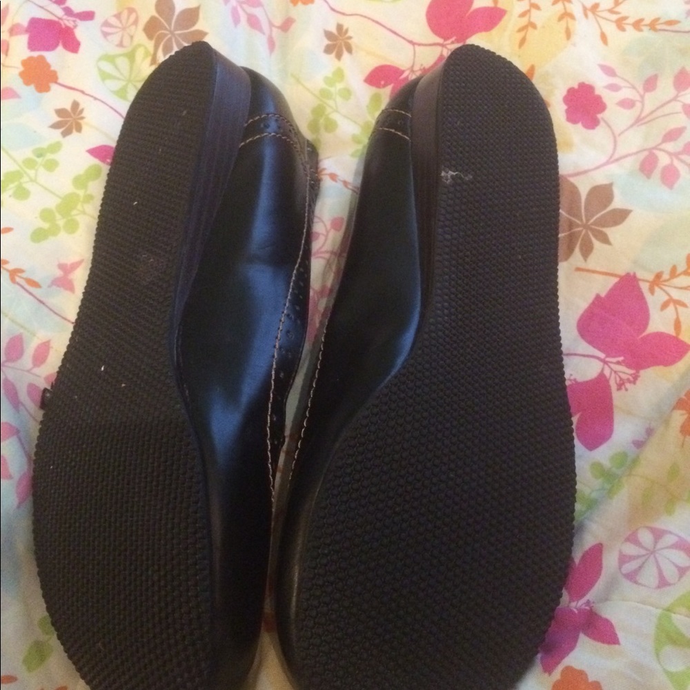 Black flats - Picture 3 of 3